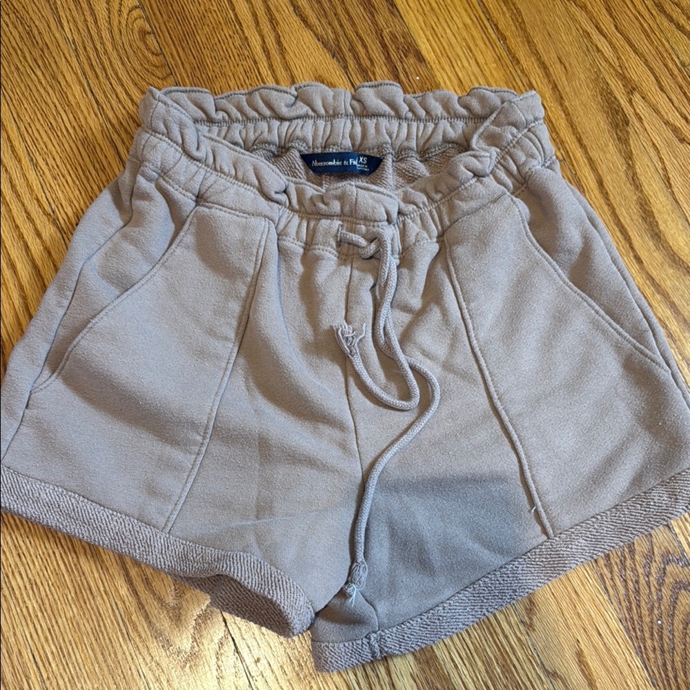 Abercrombie & Fitch Women's Tan Shorts